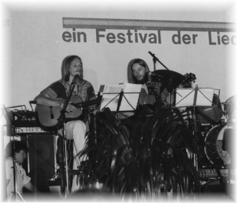 mit Gregor beim Festival der Lieder in Neu-Ulm 1982